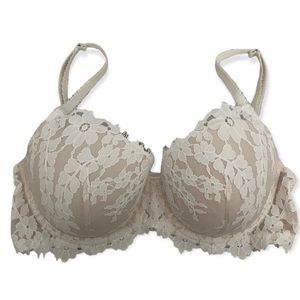 Victoria's Secret 36D Nude/Cream with white lace